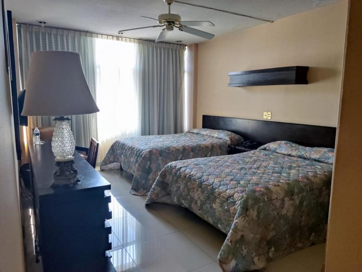 Hotel Mary Celaya Селая Екстериор снимка