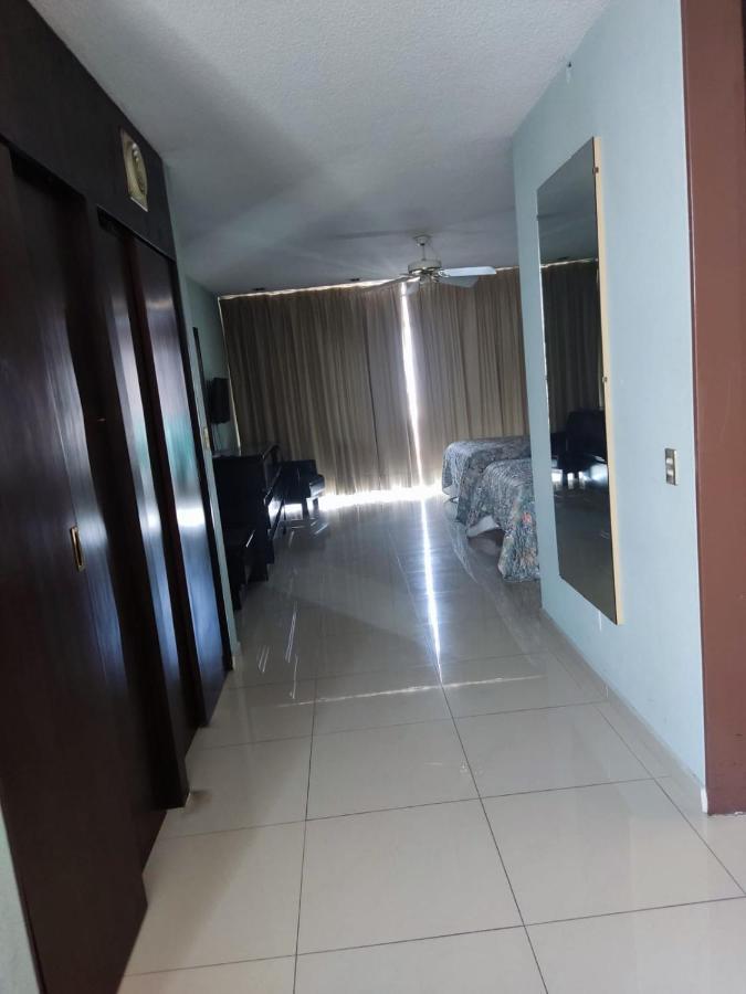 Hotel Mary Celaya Селая Екстериор снимка