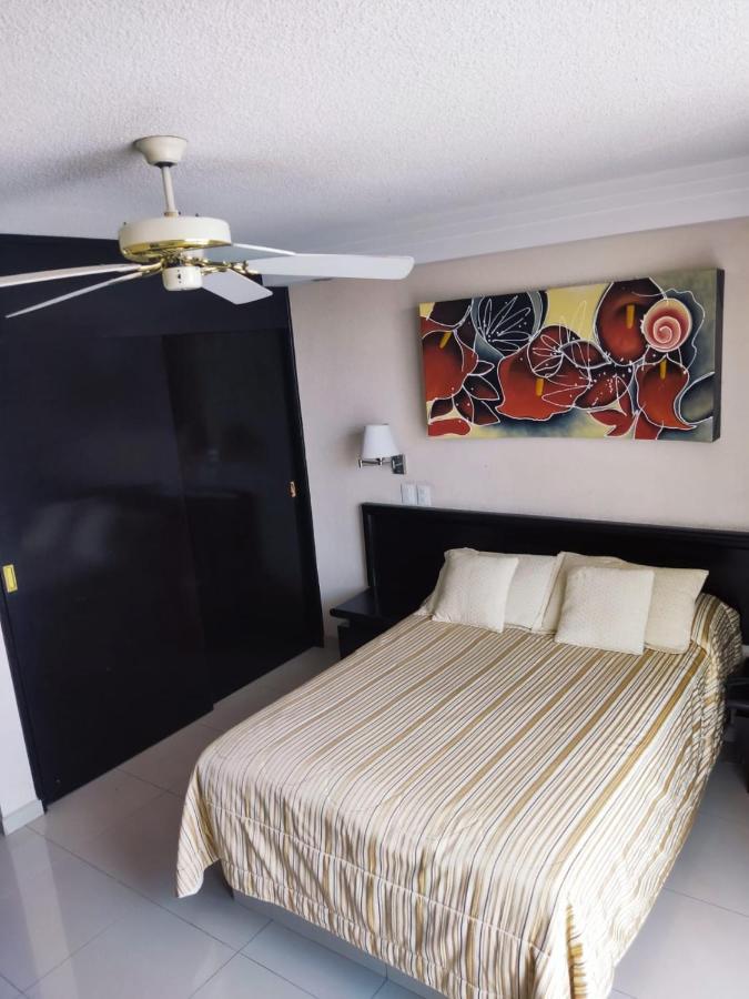 Hotel Mary Celaya Селая Екстериор снимка